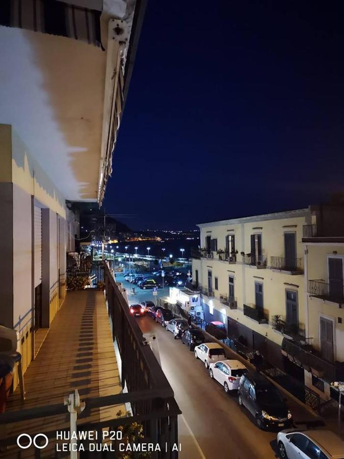 A Casa Dei Bruno B&B Ποτσουόλι Εξωτερικό φωτογραφία