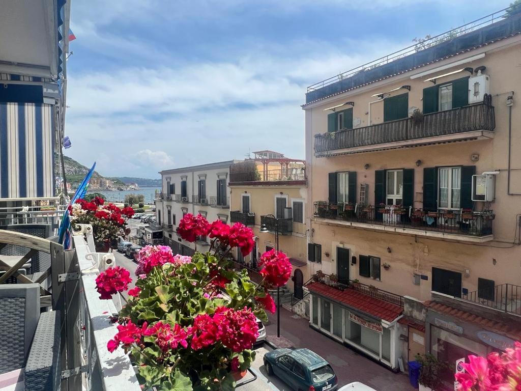 A Casa Dei Bruno B&B Ποτσουόλι Εξωτερικό φωτογραφία